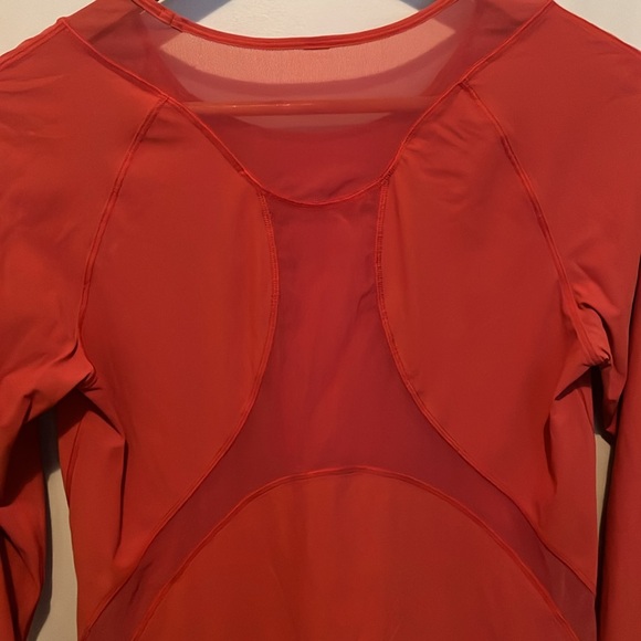 Lululemon Sculpt Long Sleeve in a Burnt Orange Color - Picture 10 of 10